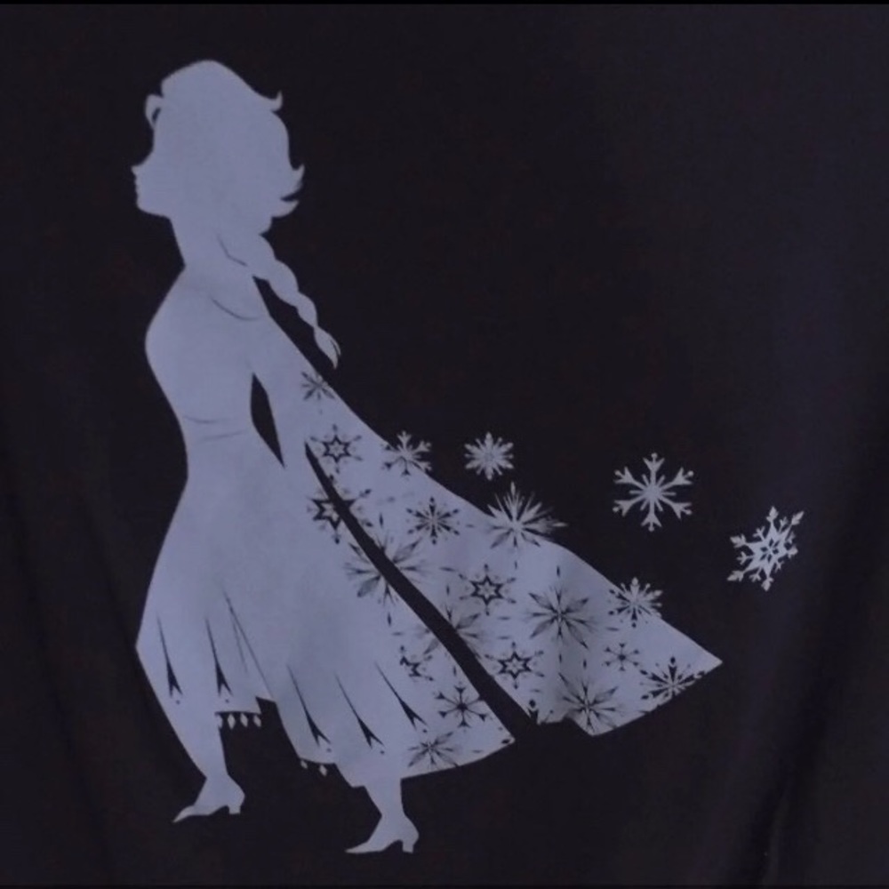 Frozen II Crop T-Shirt - Picture 2 of 4